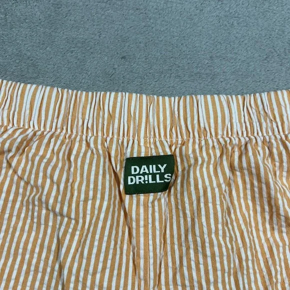 Daily Drills Shorts Womens XS/S Seersucker Resort Orange White Beach - Picture 10 of 12